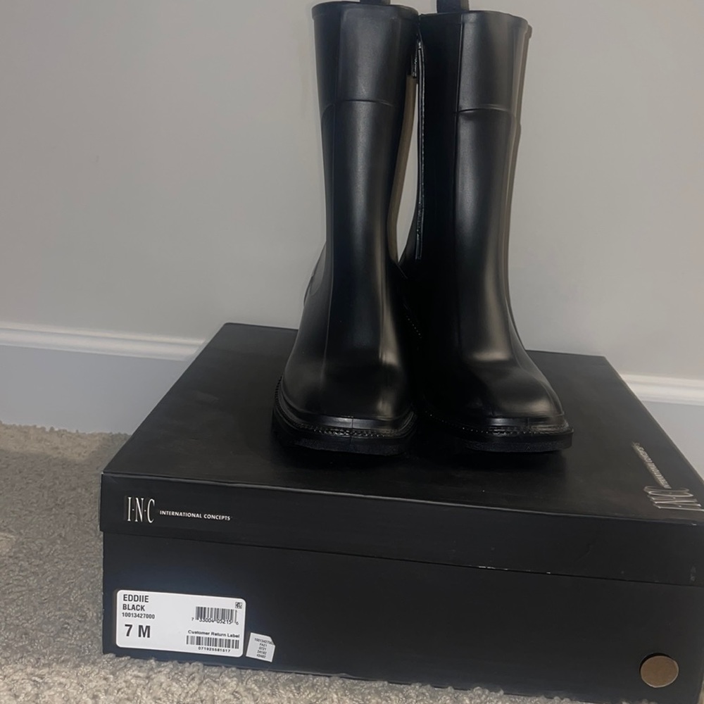 IMC international concepts black boots size 7